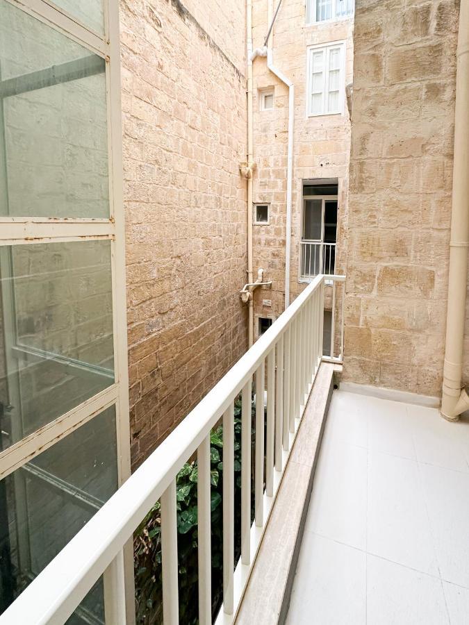 Modern Central 2Br Flat In Valletta By Arcobnb Valeta Exterior foto